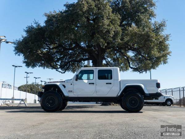 2021 Jeep Gladiator Rubicon - - by dealer - vehicle for sale in San Antonio, TX – photo 2