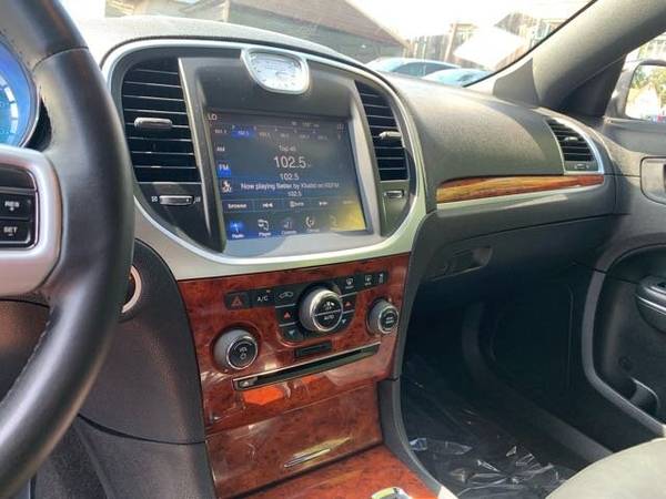 2013 Chrysler 300 Series Motown*Touch Screen*Heated Seats*Financing* for sale in Fair Oaks, CA – photo 15