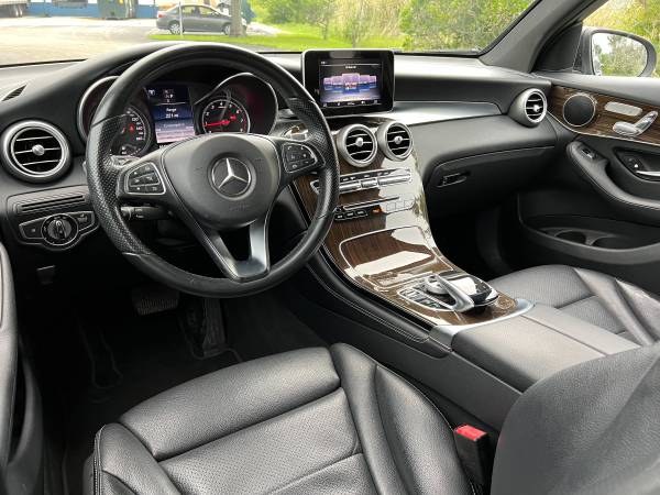 2017 Mercedes-Benz GLC 300 - - by dealer - vehicle for sale in Ocala, FL – photo 18