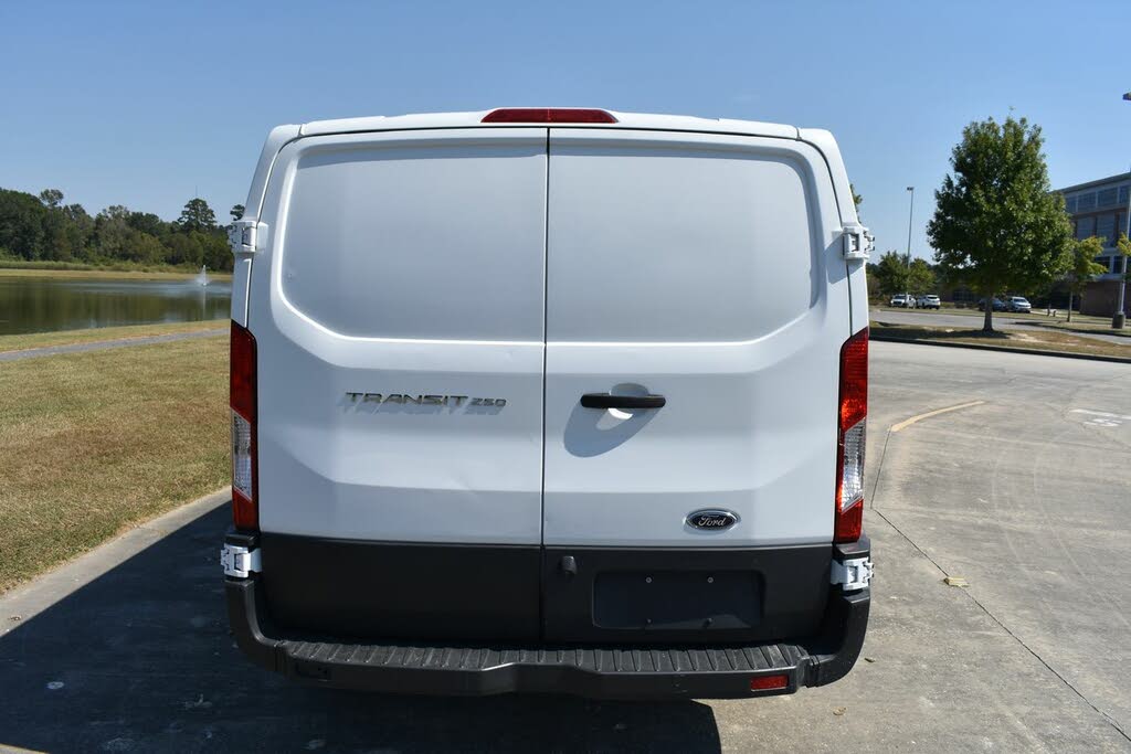 2017 Ford Transit Cargo 250 3dr SWB Low Roof Cargo Van with 60/40 Passenger Side Doors for sale in Walker , LA – photo 5