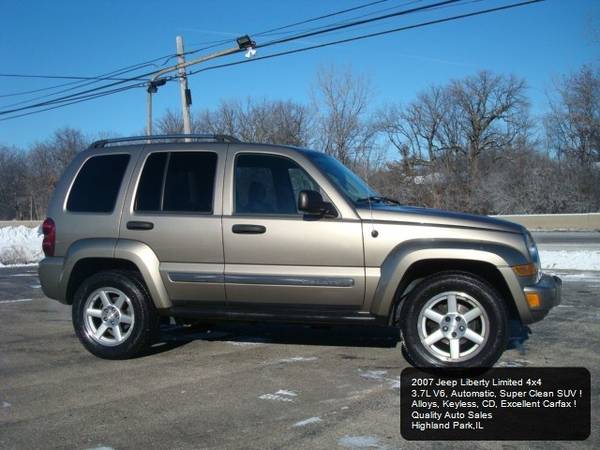 2007 Jeep Liberty Limited 4WD - - by dealer - vehicle for sale in Highland Park, IL – photo 19