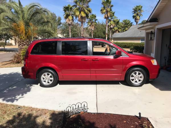 2008 Chrysler Town & Country Everything works Caravan Minivan Cold for sale in St. Augustine, FL – photo 19