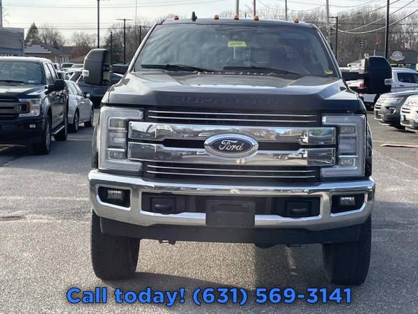 2019 Ford F-350 Lariat Pickup - - by dealer - vehicle for sale in Patchogue, NY