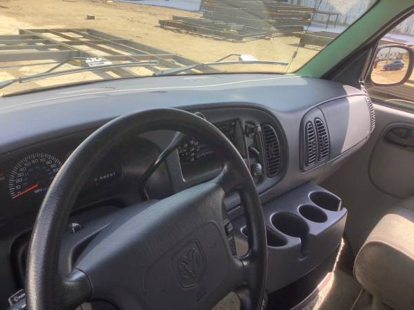 2000 Dodge van with a side door Hydraulic lift - - by for sale in Sun Prairie, WI – photo 11