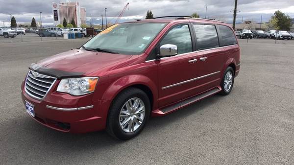 2010 Chrysler Town and Country Limited van Maroon for sale in Reno, NV – photo 9