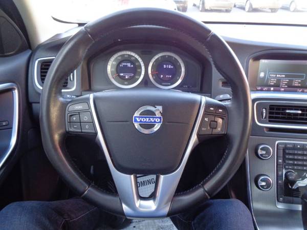 2011 Volvo S60 T6 sedan Ice White for sale in Sacramento , CA – photo 18
