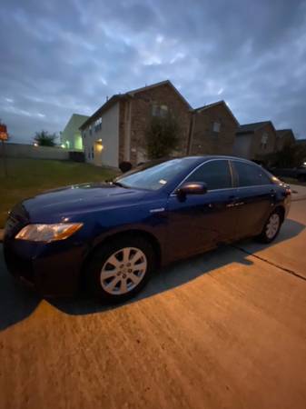 2007 Toyota Camry Hybrid - cars & trucks - by owner - vehicle... for sale in Houston, TX
