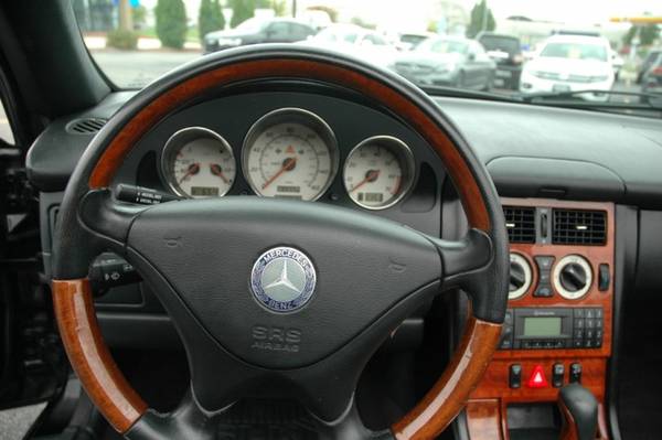 2003 Mercedes-Benz SLK-Class 2dr Roadster 3.2L *Trade-In's Welcome* for sale in Green Bay, WI – photo 20