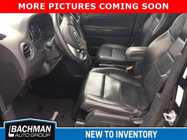 2012 Jeep Compass Limited - cars & trucks - by dealer - vehicle... for sale in Louisville, KY – photo 6