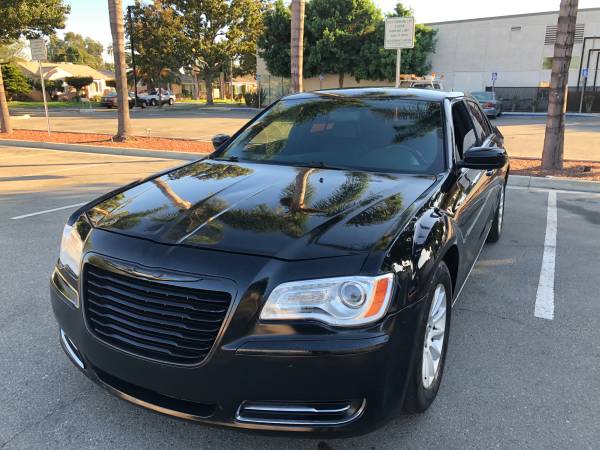 2014 Chrysler 300 for sale in south gate, CA
