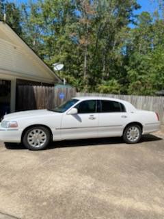 2009 Ford Lincoln Town Car Limited for sale in White Hall, AR – photo 2