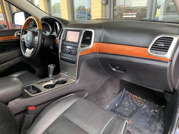2012 Jeep Grand Cherokee Overland Sport Utility 4D ONLY CLEAN for sale in Surprise, AZ – photo 23