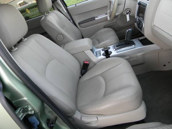 2008 Mercury Mariner Hybrid 4x4 4wd - smoged - Navigation for sale in Costa Mesa, CA – photo 22