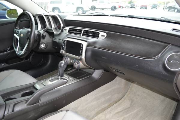 2013 Chevrolet Camaro Coupe 1LT - - by dealer for sale in Wichita, KS – photo 15