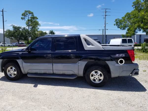 2002 CHEVROLET AVALANCHE for sale in Naples, FL – photo 9