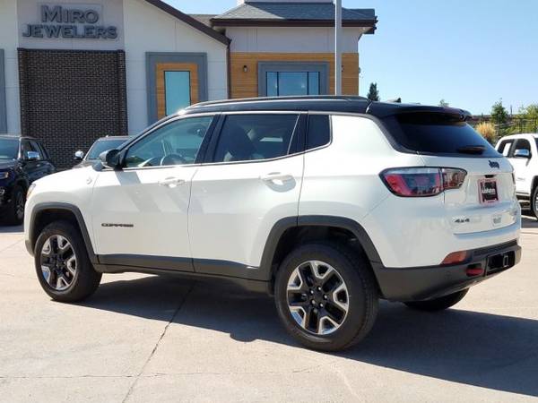 2017 Jeep Compass Trailhawk 4x4 4WD Four Wheel Drive SKU:HT660387 for sale in Englewood, CO – photo 5