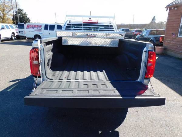 Chevrolet Colorado 4WD WT Extended Cab 4cyl Pickup Truck Work Trucks... for sale in Greenville, SC – photo 9