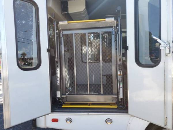 2012 Ford E350 Shuttle Bus Elkhart 15 pass NON CDL 13k #1231 for sale in largo, FL – photo 22
