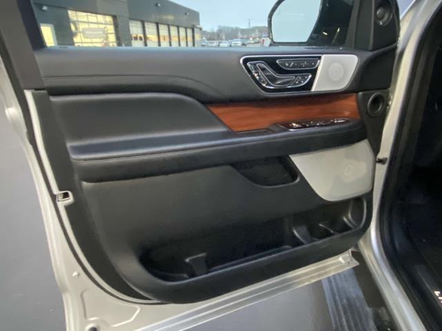 2019 Lincoln Navigator Reserve for sale in Sterling Heights, MI – photo 13