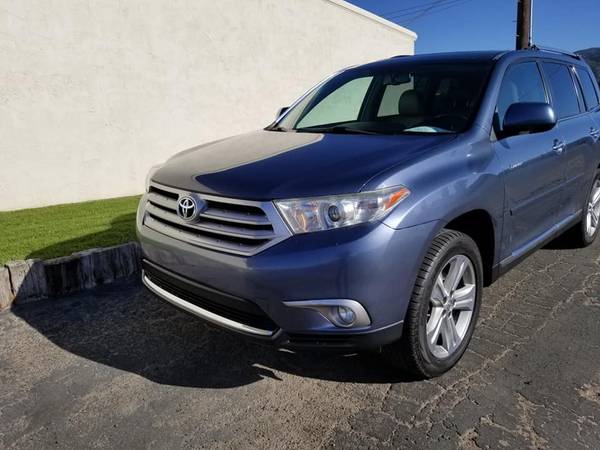 2013 Toyota Highlander w/ 3rd Row Financing Available for sale in Tehachapi, CA – photo 2