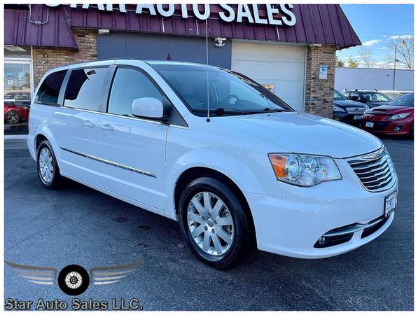 2014 Chrysler Town & Country Touring - - by dealer for sale in Rochester, MN – photo 8