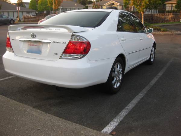 2005 Toyota Camry XLE No Accident - Clean Title Super Low Miles for sale in Olympia, WA – photo 5