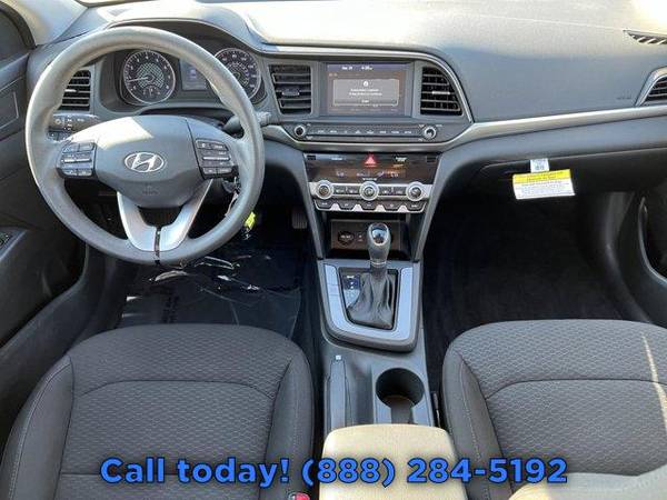 2020 Hyundai Elantra SEL Sedan - - by dealer - vehicle for sale in Jericho, NY – photo 12