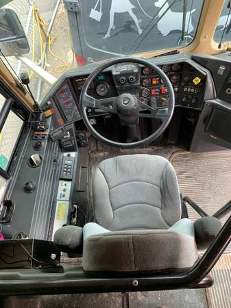 1997 Eagle Tour Bus for sale in Bronx, NY – photo 9