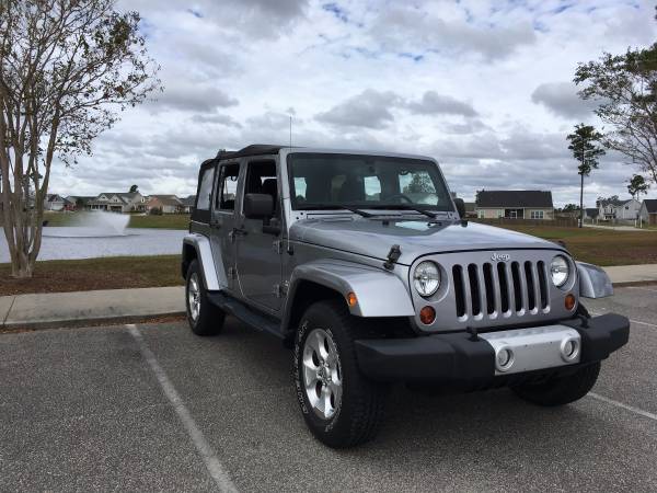 2013 Jeep Sahara Unlimited 4x4 6-speed manual for sale in Wilmington, NC – photo 2