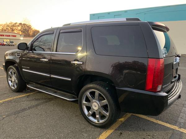 2007 Cadillac Escalade - cars & trucks - by owner - vehicle... for sale in Bridgeport, CT – photo 10