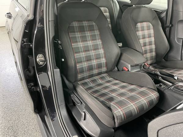 2016 VOLKSWAGEN Golf GTI S Compact Hatchback Heated Seats for sale in Parma, NY – photo 20
