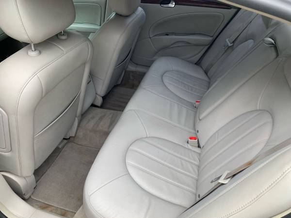 2008 Buick Lucerne CXL, low miles for sale in Lansing, MI – photo 12
