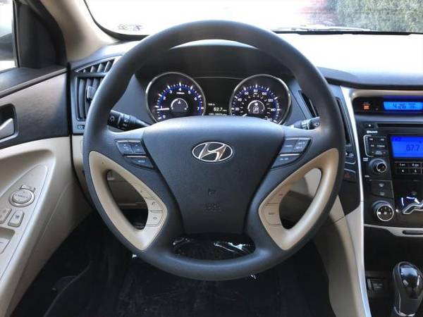 2011 Hyundai Sonata - - by dealer - vehicle for sale in Arlington, District Of Columbia – photo 16