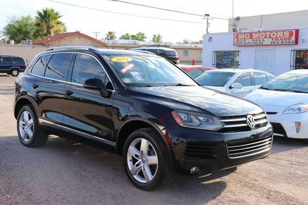 2012 Volkswagen Touareg VR6 Lux AWD 4dr SUV /CLEAN CARFAX/ Financing... for sale in Tucson, AZ – photo 2