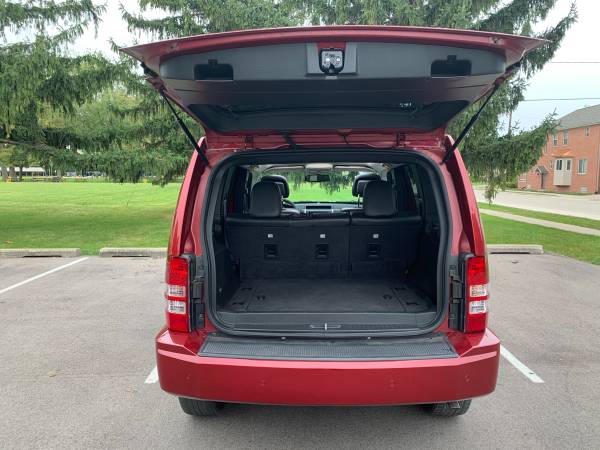 2012 JEEP LIBERTY SPORT LATITUDE 4X4 68k miles fully loaded leather... for sale in Detroit, MI – photo 8