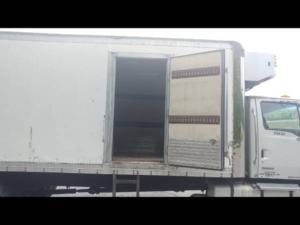 2005 STERLING ACTERRA 24' REFRIGERATED BOX INDEPENDENT UNIT for sale in Wappingers Falls, SC – photo 9