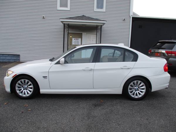 BMW 328XI AWD LOW MILES 60K EXTREMELY CLEAN MUST SEE! - cars & for sale in North Providence, RI – photo 4
