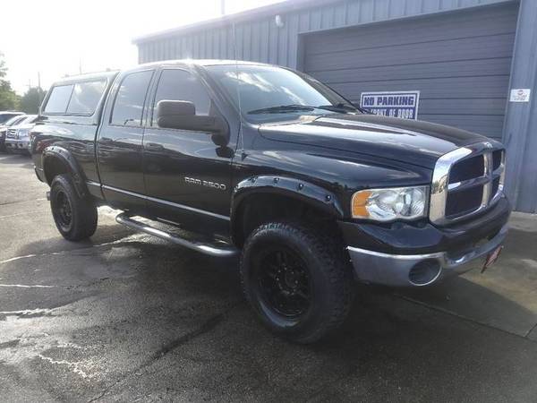 2004 Dodge Ram Pickup 2500 ST 4dr Quad Cab 4WD SB 184728 Miles for sale in milwaukee, WI – photo 2
