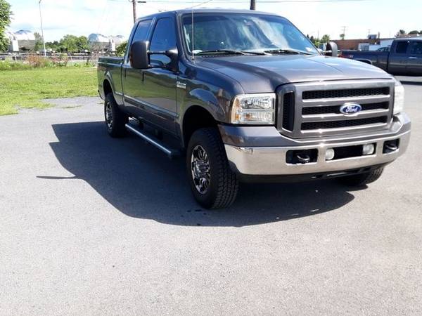 2005 Ford F250 Super Duty Crew Cab - for sale in Mechanicsburg, PA – photo 2