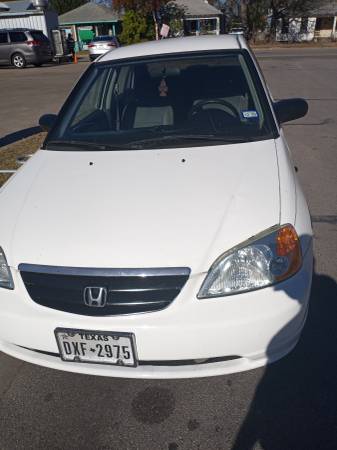 Honda civic LX for sale!!! - cars & trucks - by owner - vehicle... for sale in Round Rock, TX – photo 2