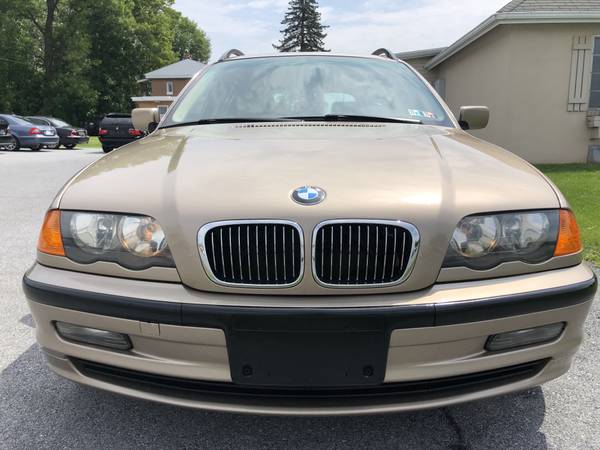 2001 BMW 325iT Sport Wagon 83,000 Miles Clean Carfax 2 Owners Like New for sale in Palmyra, PA – photo 3