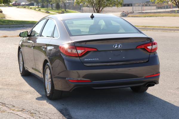 2017 HYUNDAI SONATA SE 53K MILES ONLY - - by for sale in Omaha, NE – photo 10