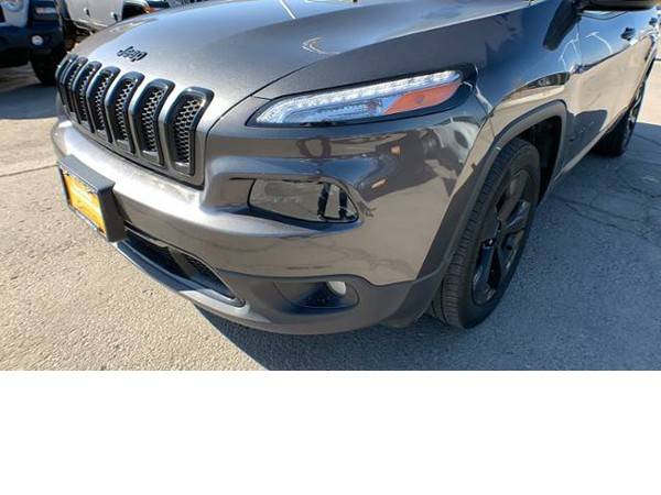 2018 Jeep Cherokee/ You Save $1,000 below KBB retail! for sale in Reno, NV – photo 9