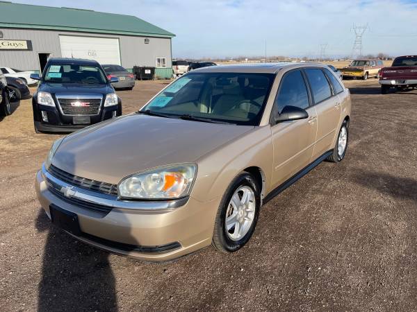 2005 Chevy Malibu Maxx LS RUST FREE - - by dealer for sale in Sioux Falls, SD – photo 2