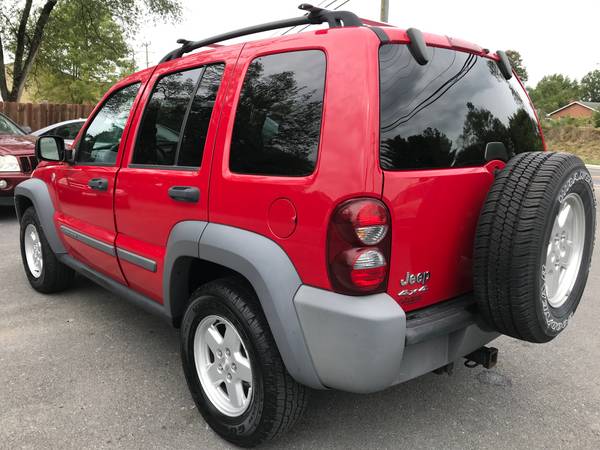 2005 Jeep Liberty Sport ((AS LOW AS $500 DOWN)) for sale in Inwood, WV – photo 3