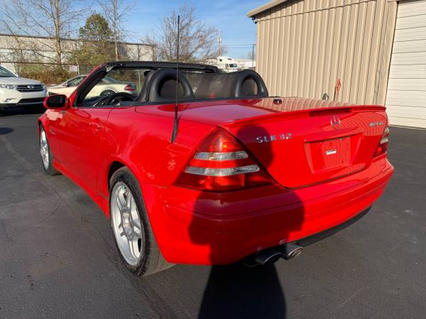 2004 Mercedes SLK 32 AMG Red w/ Red/Black Leather Hard Top... for sale in Jeffersonville, KY – photo 6