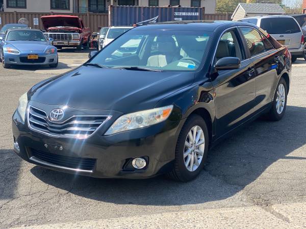 2011 Toyota Camry XLE with 75k miles for sale in Larchmont, NY