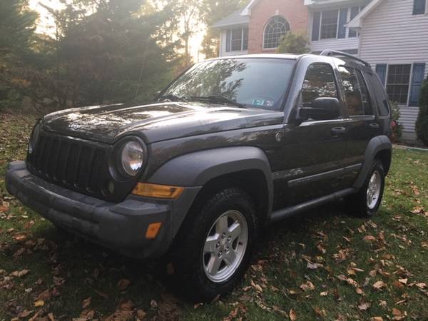 1 Owner 2005 Jeep Liberty Sport 4x4 In Great Shape for sale in Andover, NJ