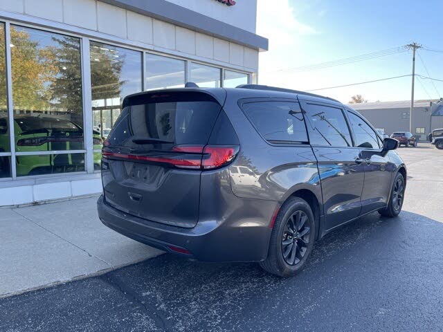 2021 Chrysler Pacifica Touring L FWD for sale in Winamac, IN – photo 5