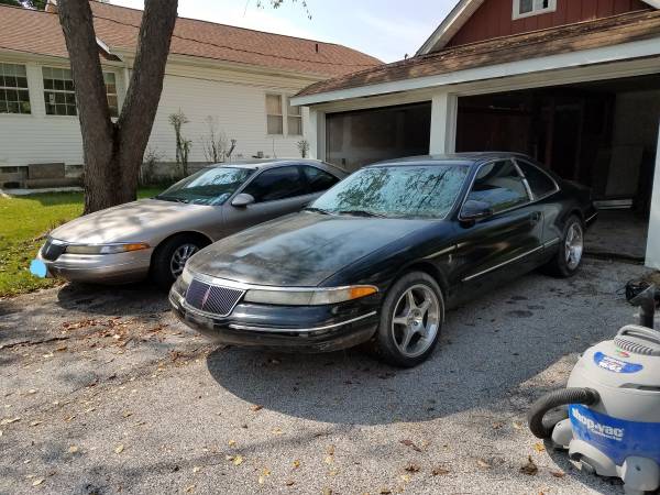 Pair of '95 Lincoln Mark VIII's for sale in Milan, IA – photo 3